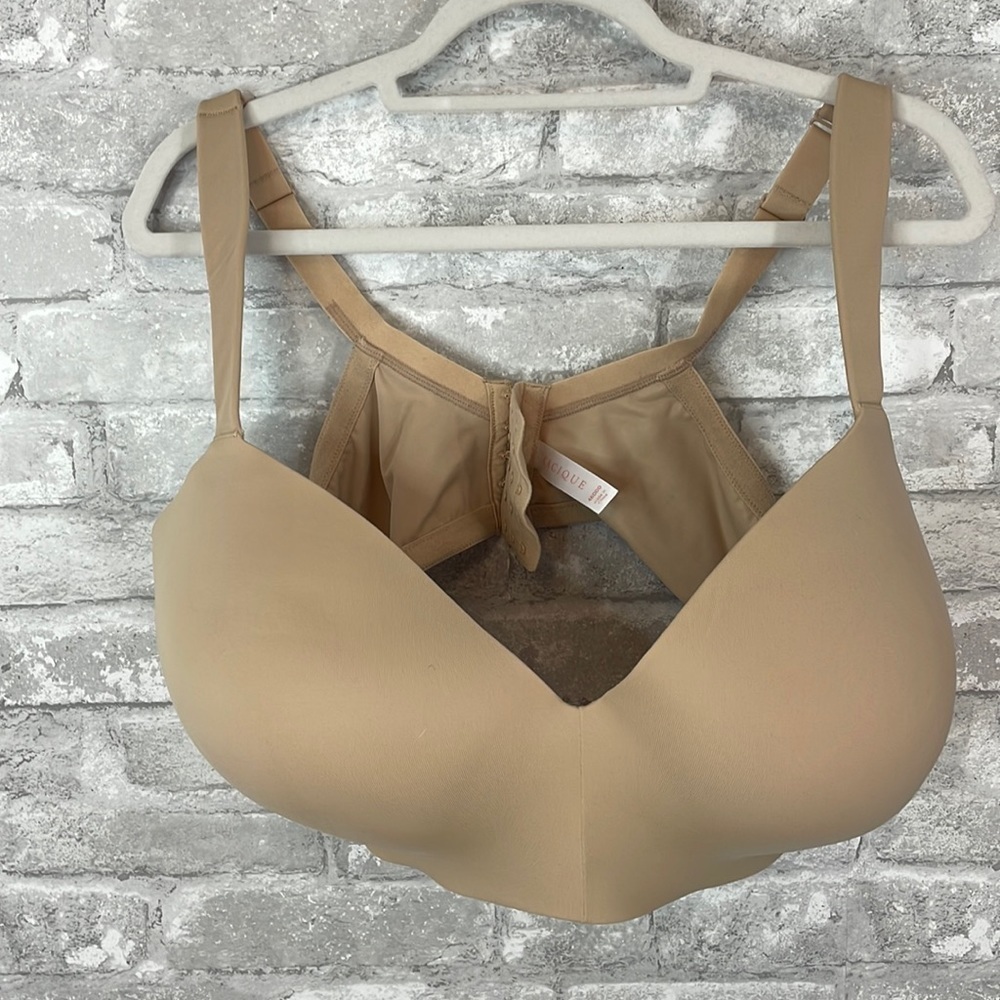 Cacique T-Shirt Bra